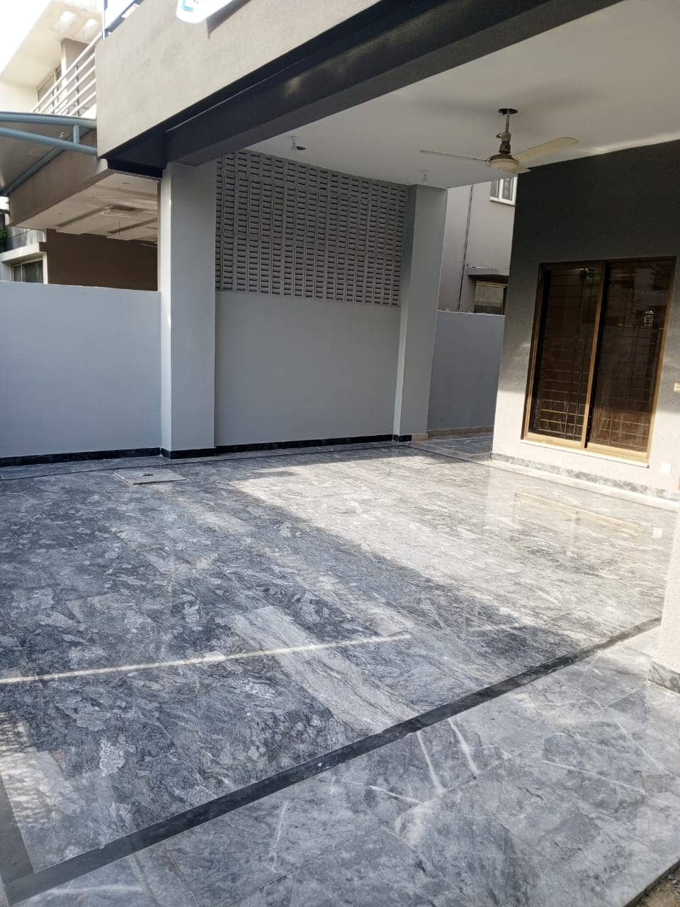 10 Marla Old House for Sale in DHA Phase 6 Lahore 2