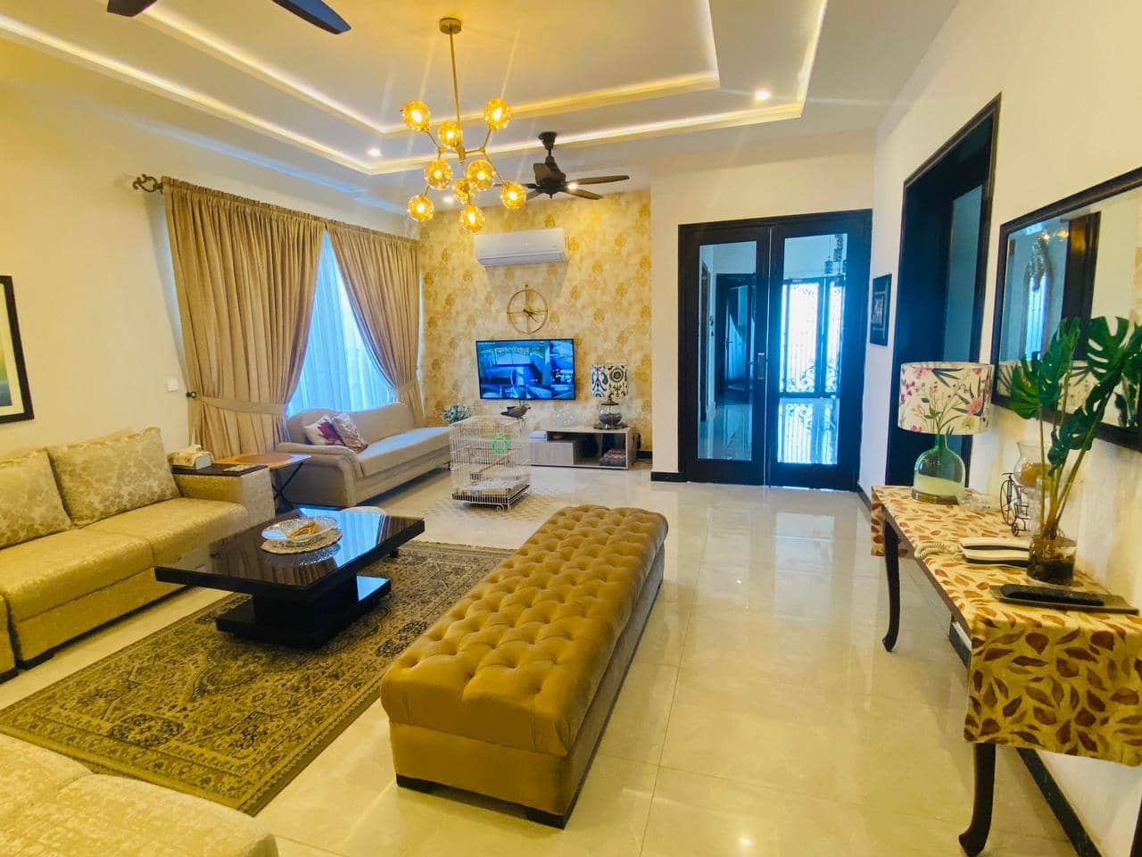 20 Marla Used House for Sale in DHA Phase 8 Lahore – 2 Side Open with Basement 42