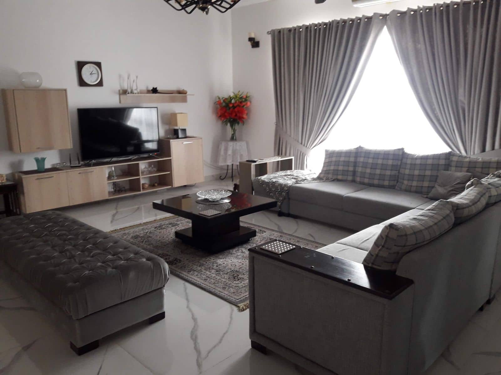 20 Marla Used House for Sale in DHA Phase 8 Lahore – 2 Side Open with Basement 52