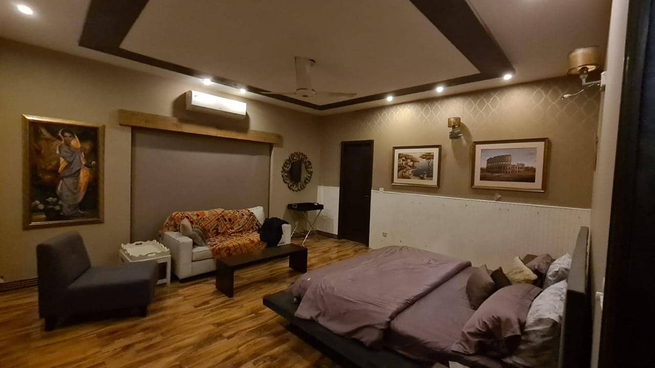 20 Marla Used House for Sale in DHA Phase 5 Lahore 10