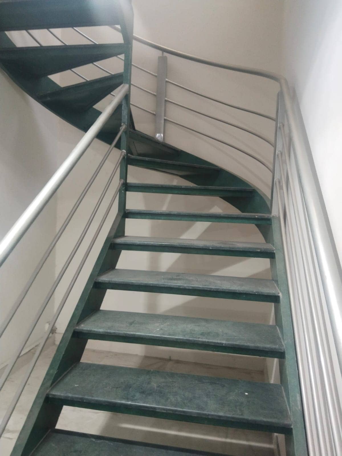 10 Marla Old House for Sale in DHA Phase 2 Lahore – 5 Bedrooms 12