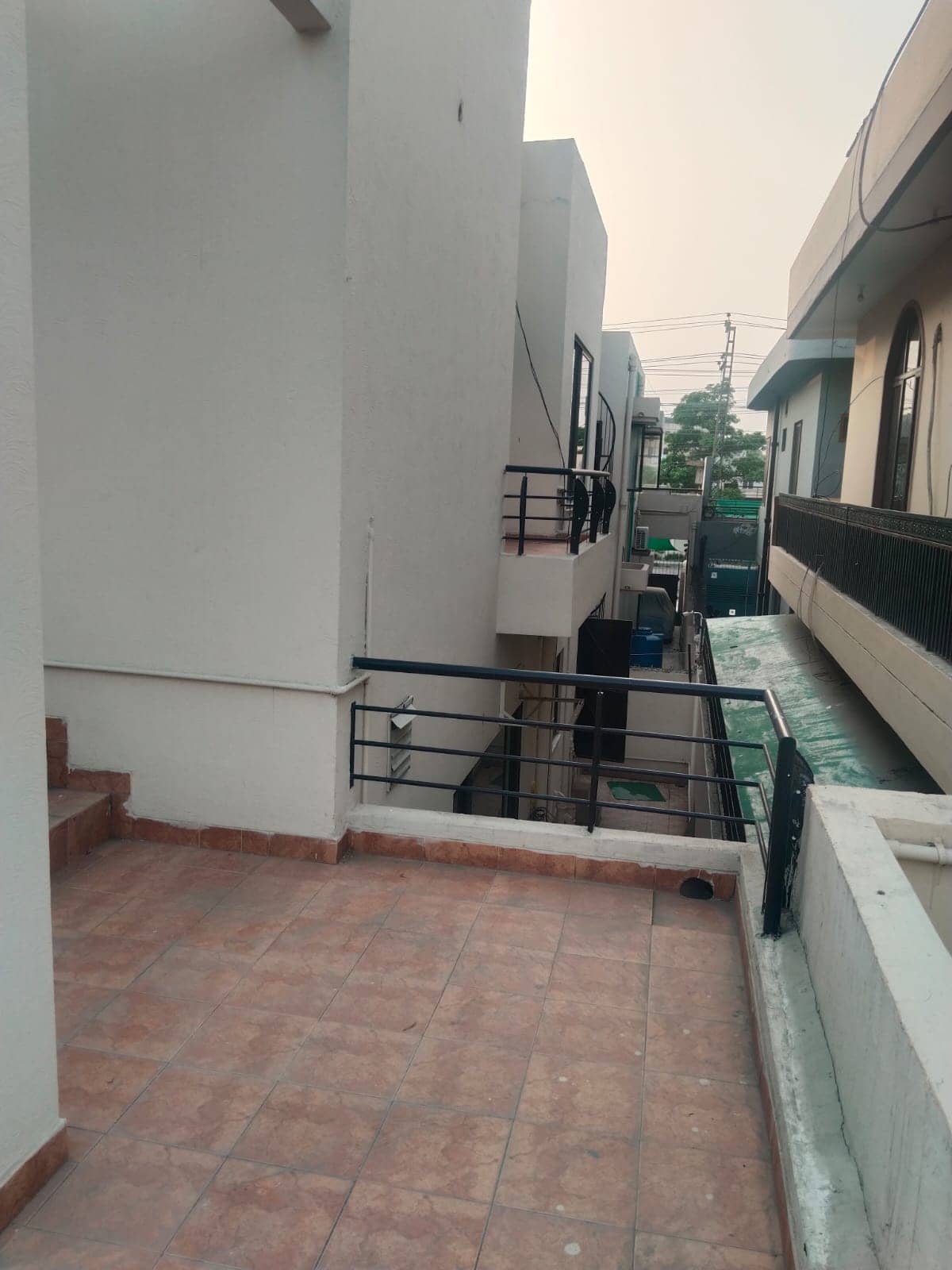 10 Marla Old House for Sale in DHA Phase 2 Lahore – 5 Bedrooms 16