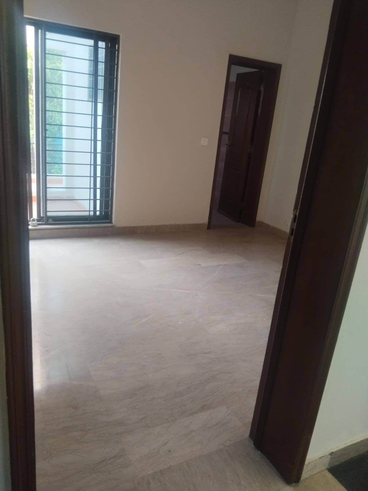 10 Marla Old House for Sale in DHA Phase 2 Lahore – 5 Bedrooms 18