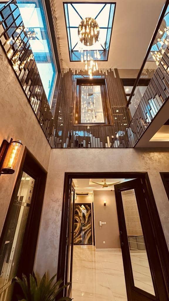 1 Kanal Semi-Furnished 6-Bed Luxury Home – DHA Phase 6, Lahore 7