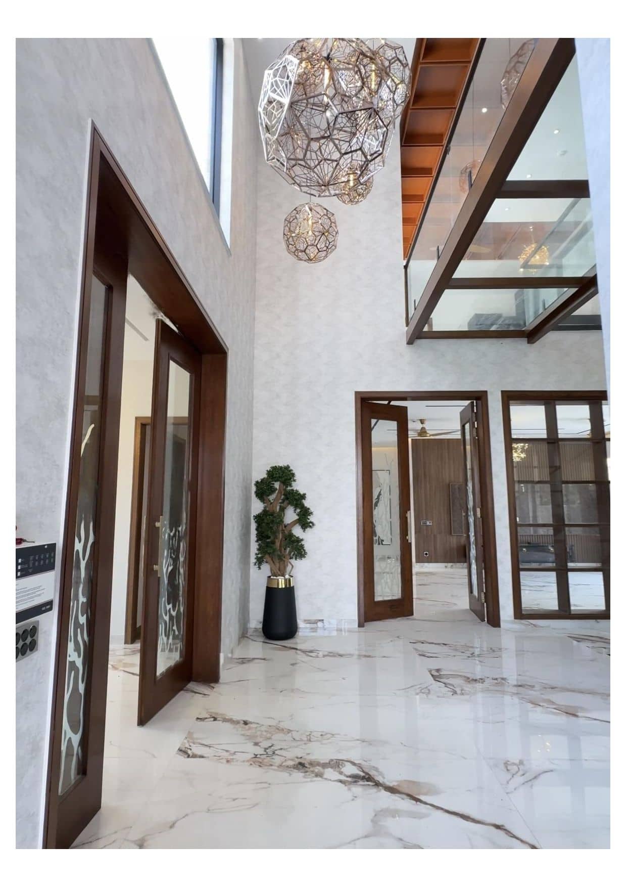 Extra-Spacious 1 Kanal Semi-Furnished Home – DHA Phase 6, Lahore 5