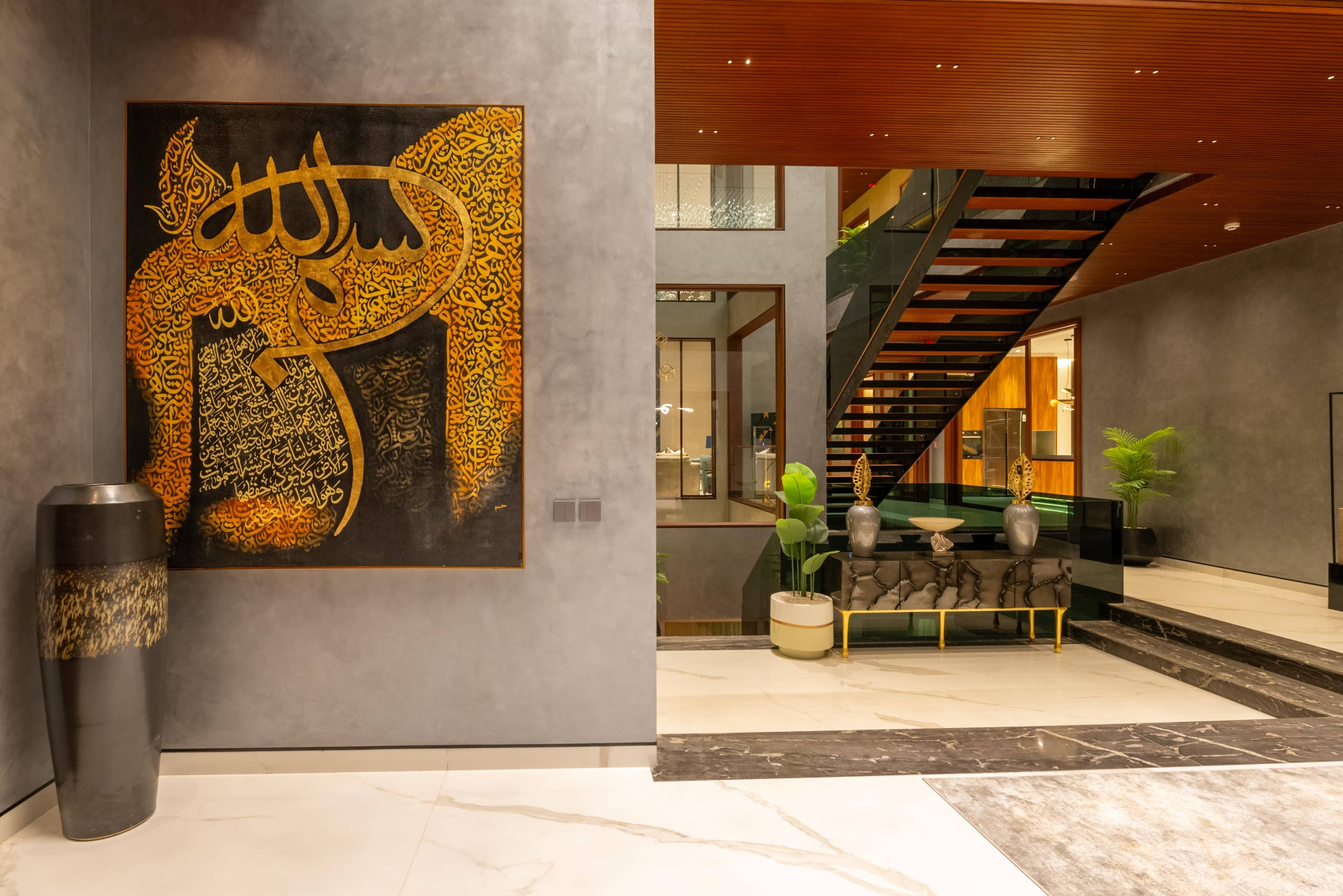 1 Kanal Fully Furnished Luxury House with Full Basement - DHA Phase 6 2