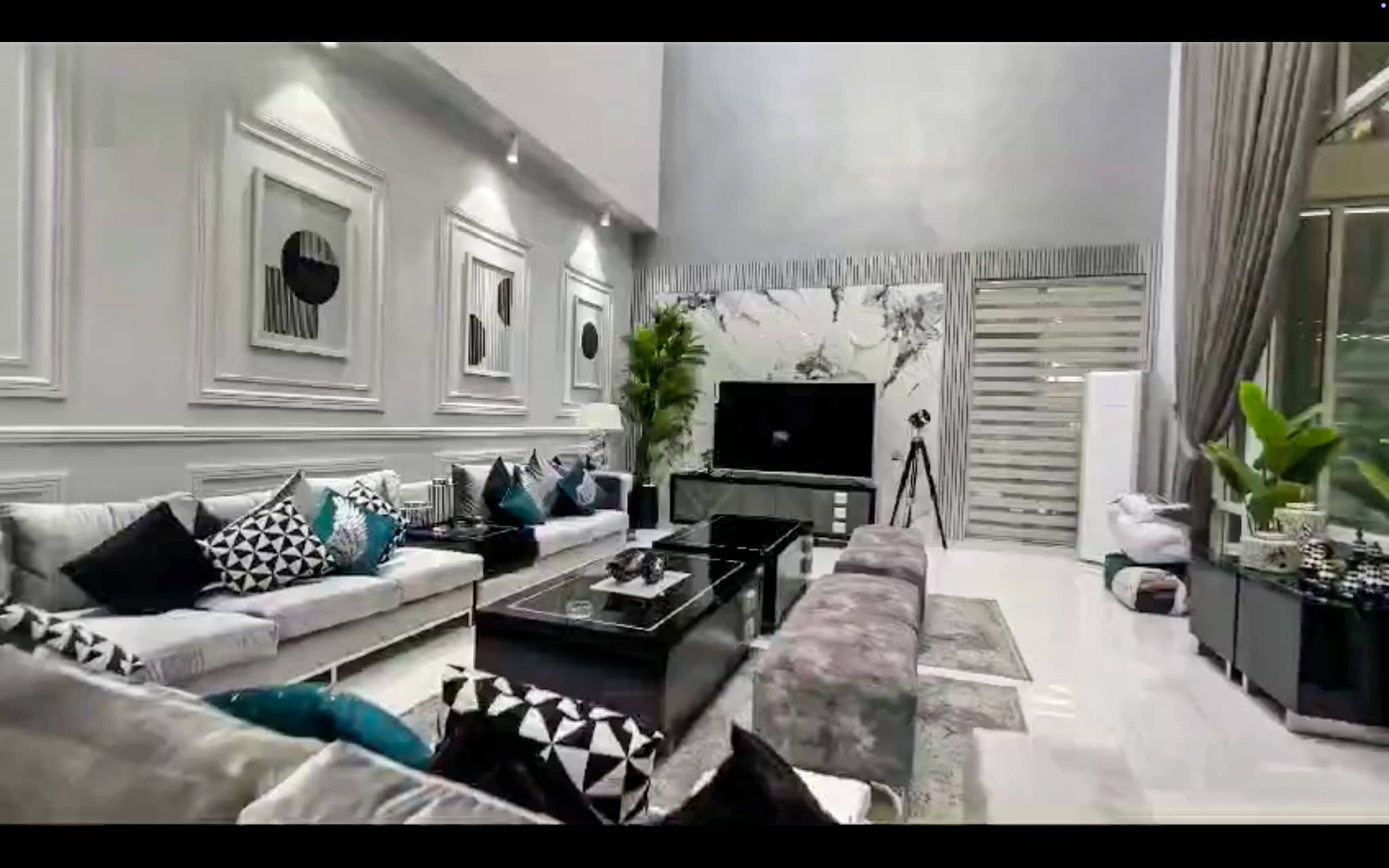 2 Kanal Fully Furnished Luxury House with Pool, Basement & Home Theatre - DHA Phase 6 11