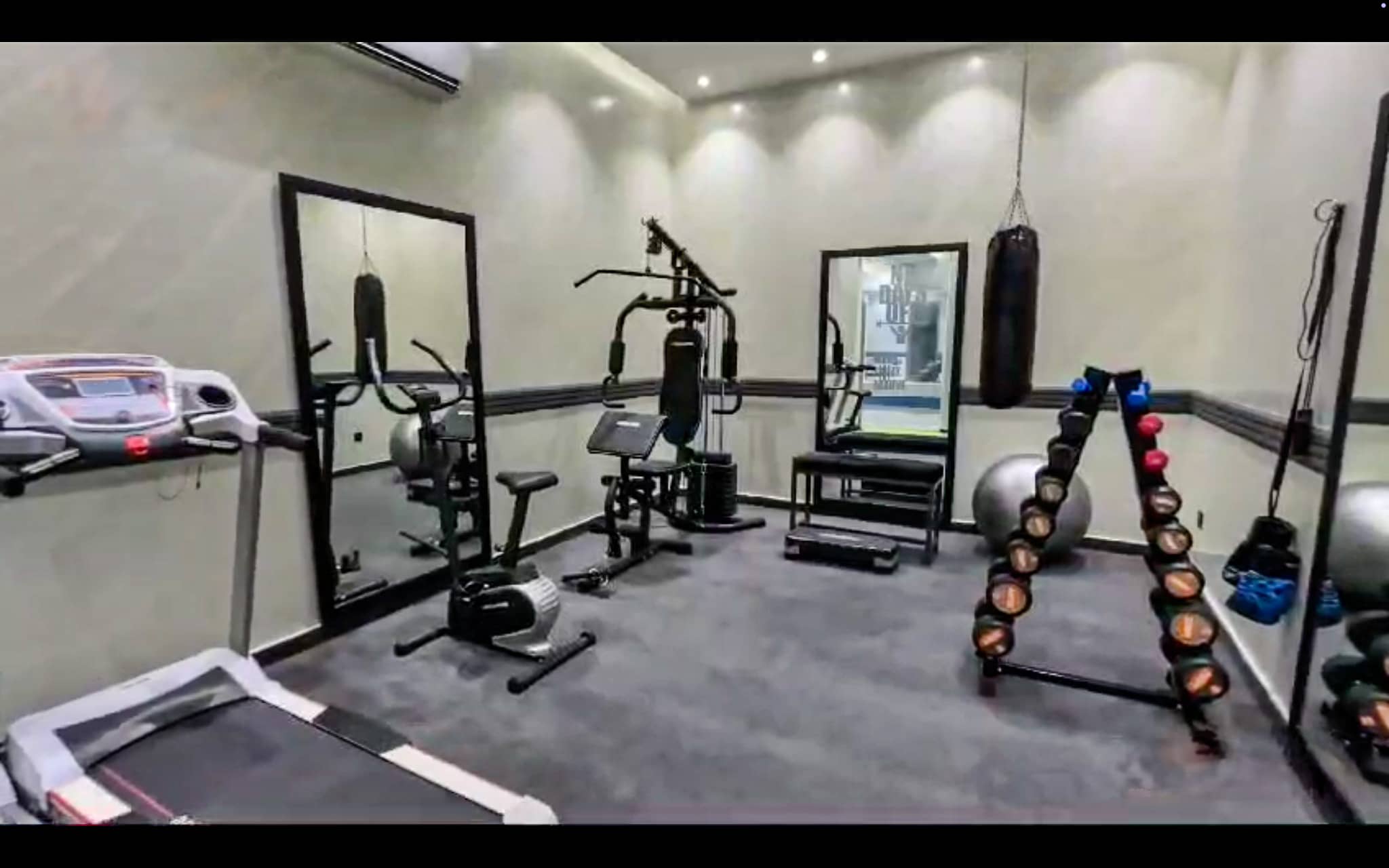 2 Kanal Fully Furnished Luxury House with Pool, Basement & Home Theatre - DHA Phase 6 24