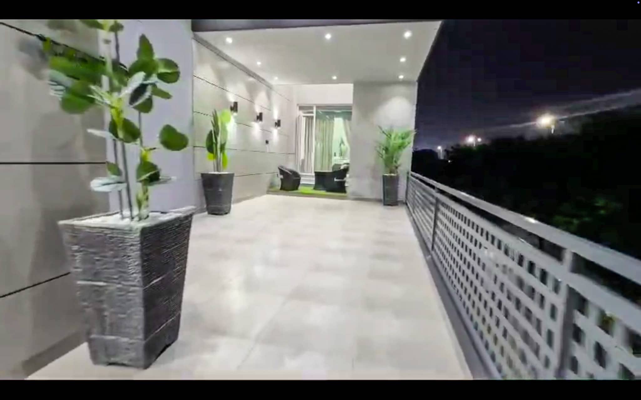 2 Kanal Fully Furnished Luxury House with Pool, Basement & Home Theatre - DHA Phase 6 37