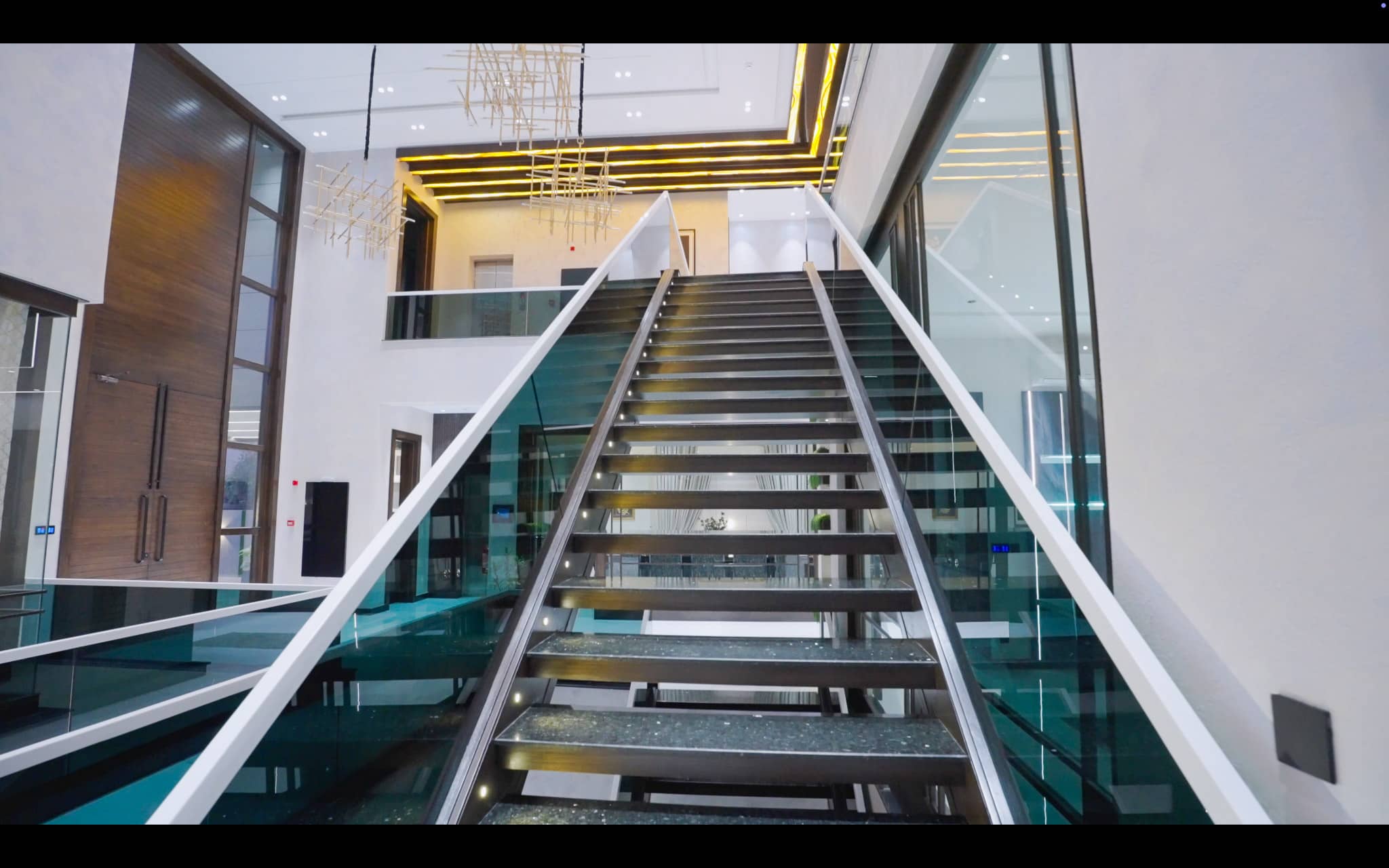 2 Kanal Fully Furnished Luxury House with Pool, Basement & Home Theatre - DHA Phase 6 40