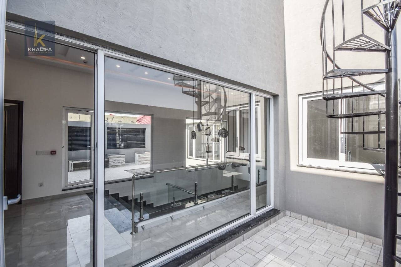 20 Marla New House Urgent Sale in DHA Phase 6 Lahore 3