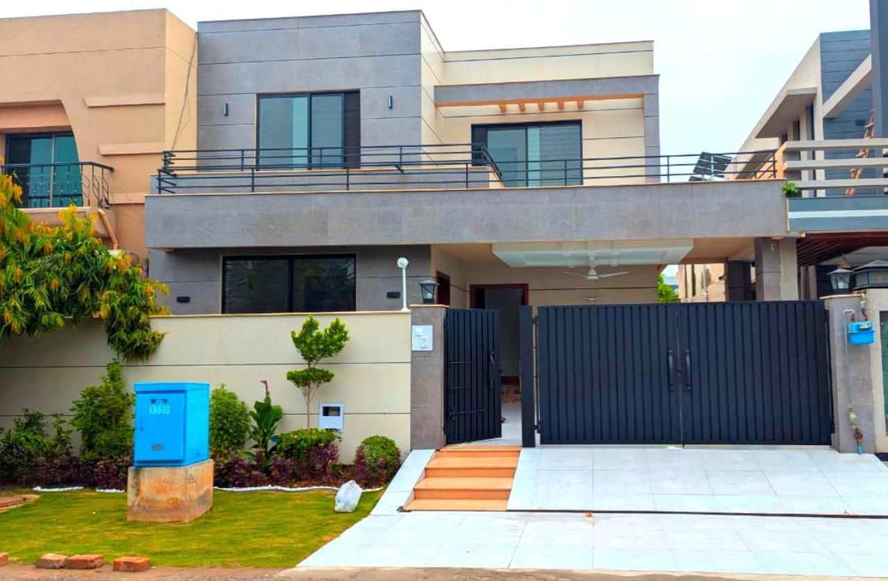 10 Marla Recently Renovated House for sale in DHA Lahore, Lahore | TL-1010