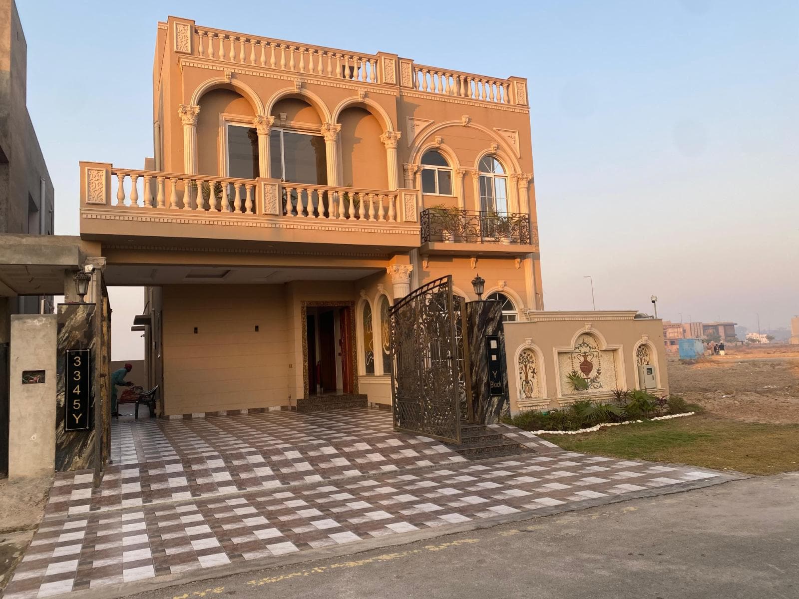 10 Marla Brand New House for sale in DHA, Lahore | TL-1122 Slide 1