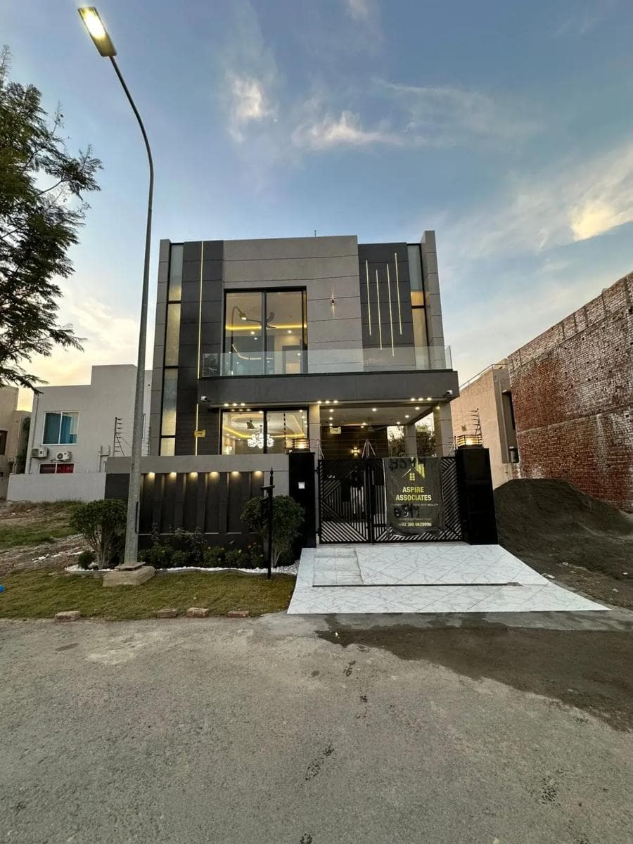 5 Marla Brand New House for sale in DHA, Lahore | TL-1069 Slide 1
