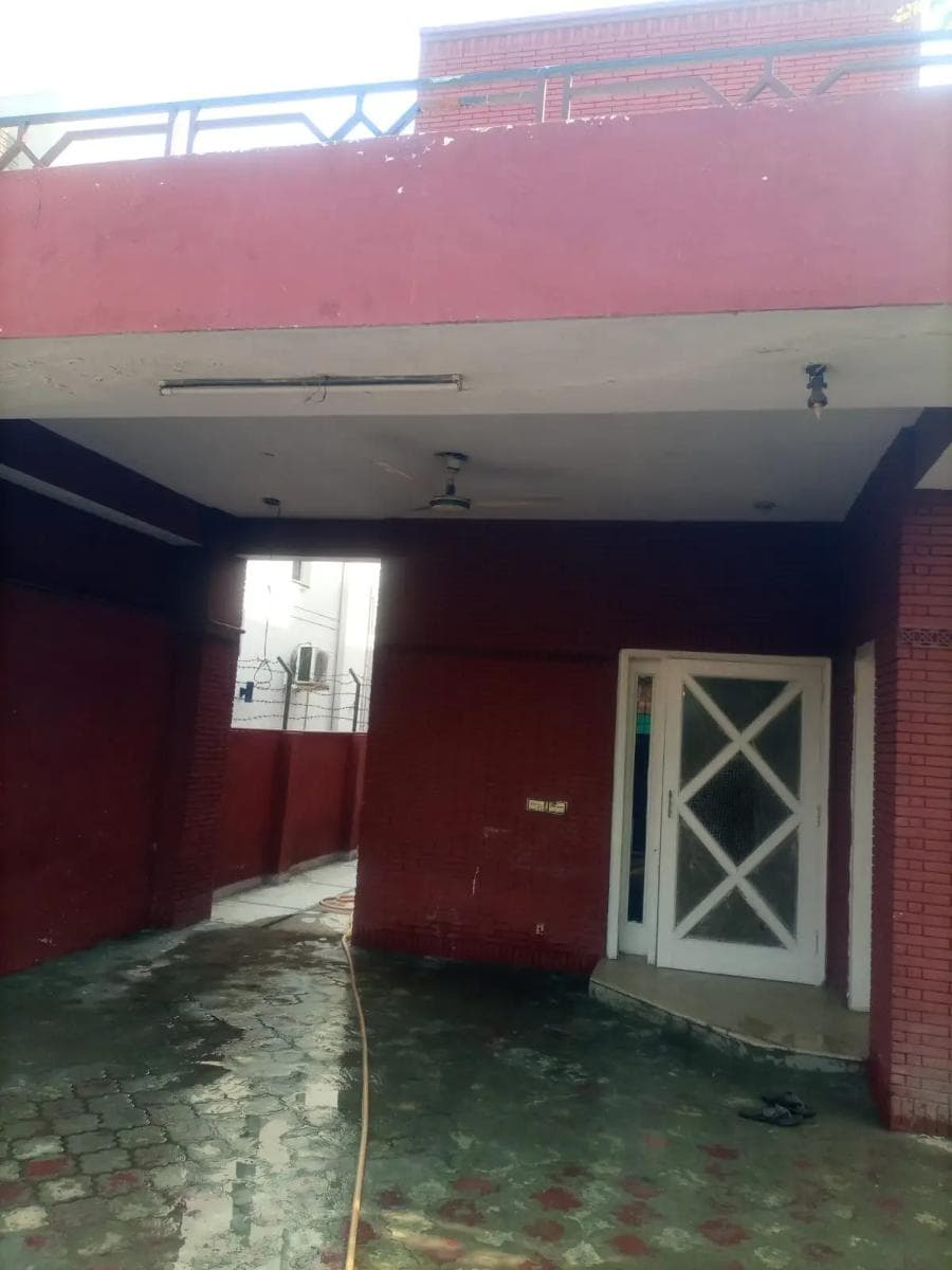 12 Marla Used House for sale in DHA, Lahore | TL-1127 Slide 1