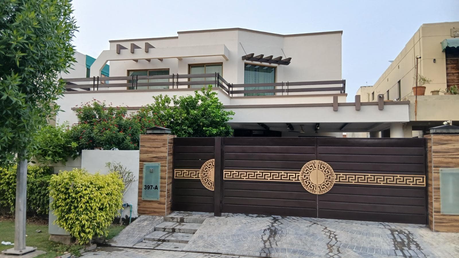 20 Marla Used House for sale in DHA, Lahore | TL-1287 Slide 1