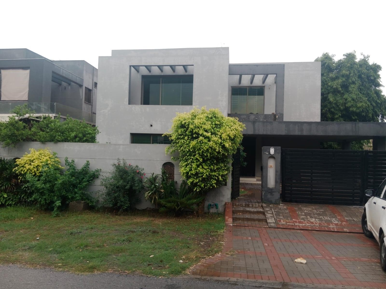 20 Marla Used House for sale in DHA, Lahore | TL-1340 Slide 1