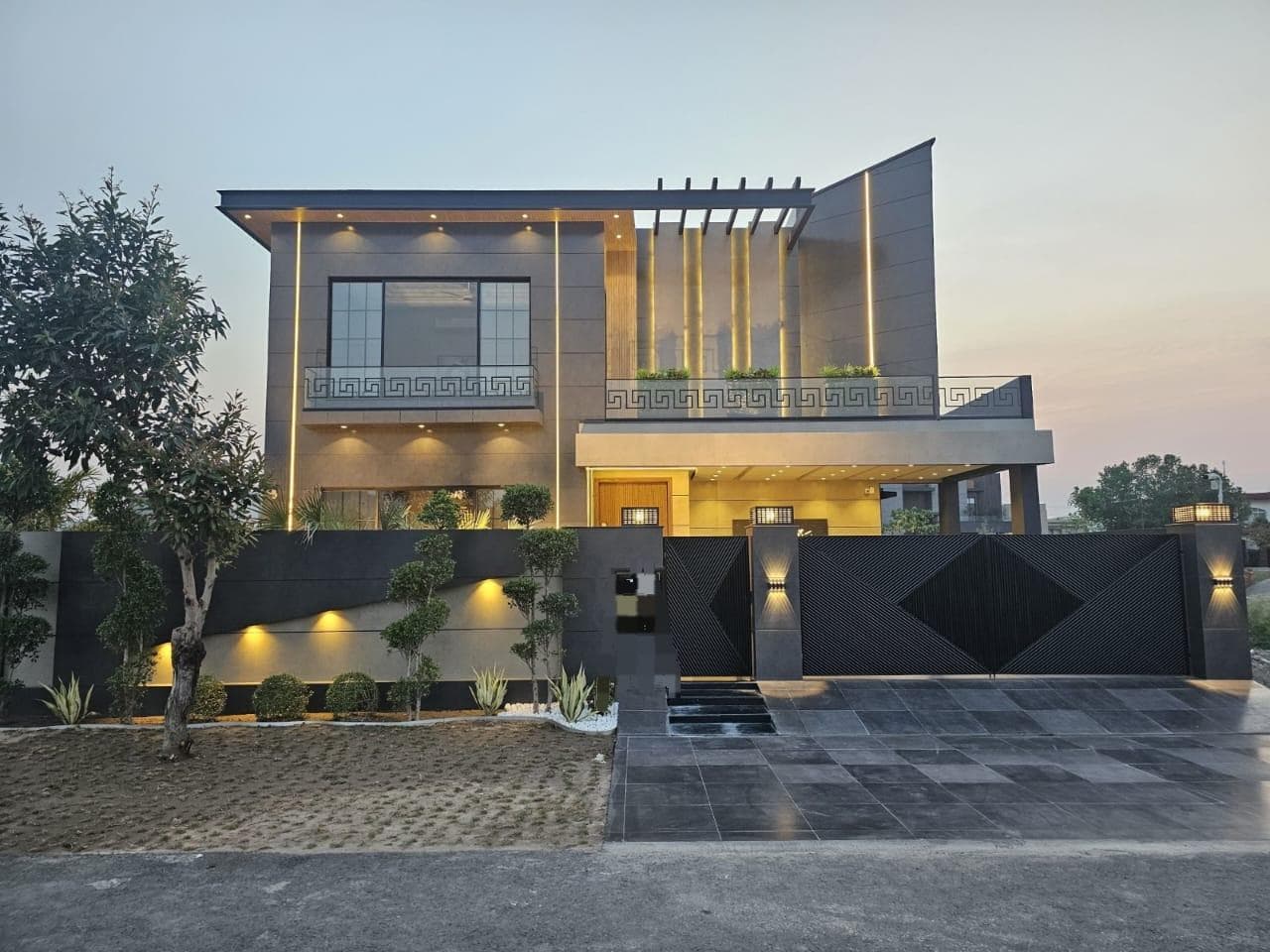 20 Marla Brand New House for sale in DHA, Lahore | TL-1096 Slide 1