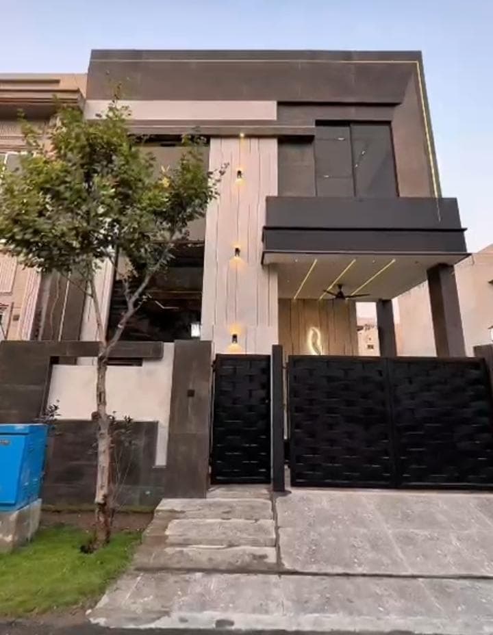 5 Marla Brand New House for sale in DHA, Lahore | TL-1426 Slide 1
