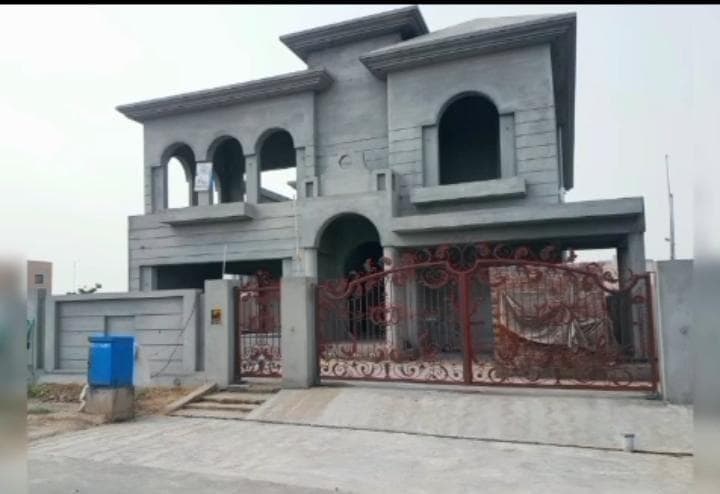 20 Marla Grey House for sale in DHA, Lahore | TL-1508 Slide 1