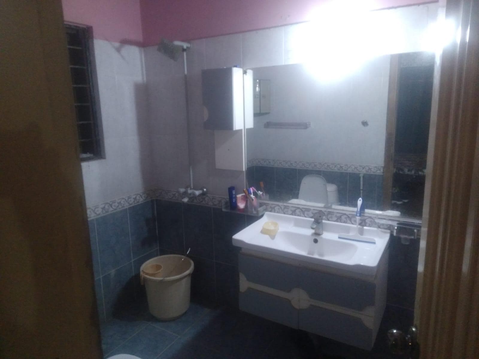 10 Marla Used House for sale in DHA, Lahore | TL-1569 Slide 1