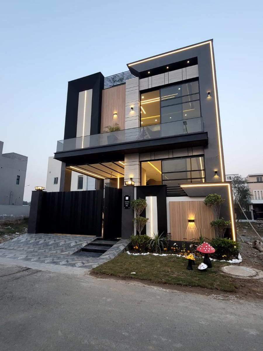 5 Marla Brand New House for sale in DHA, Lahore | TL-1575 Slide 1