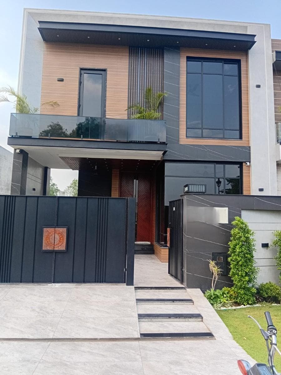 12 Marla Brand New House for sale in Lake City, Lahore | TL-1774 Slide 1