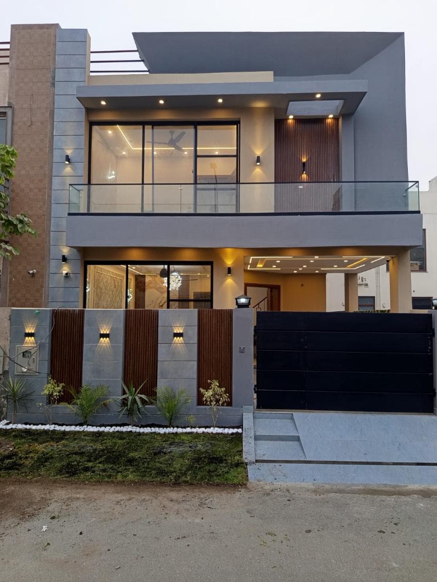 5 Marla Brand New House for sale in DHA, Lahore | TL-1940 Slide 1