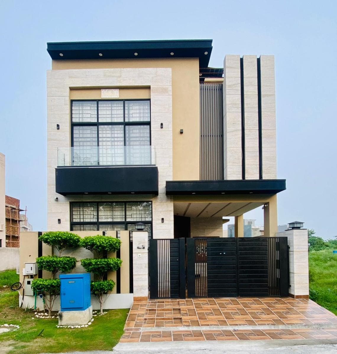 5 Marla Used House for sale in DHA, Lahore | TL-2055 Slide 1