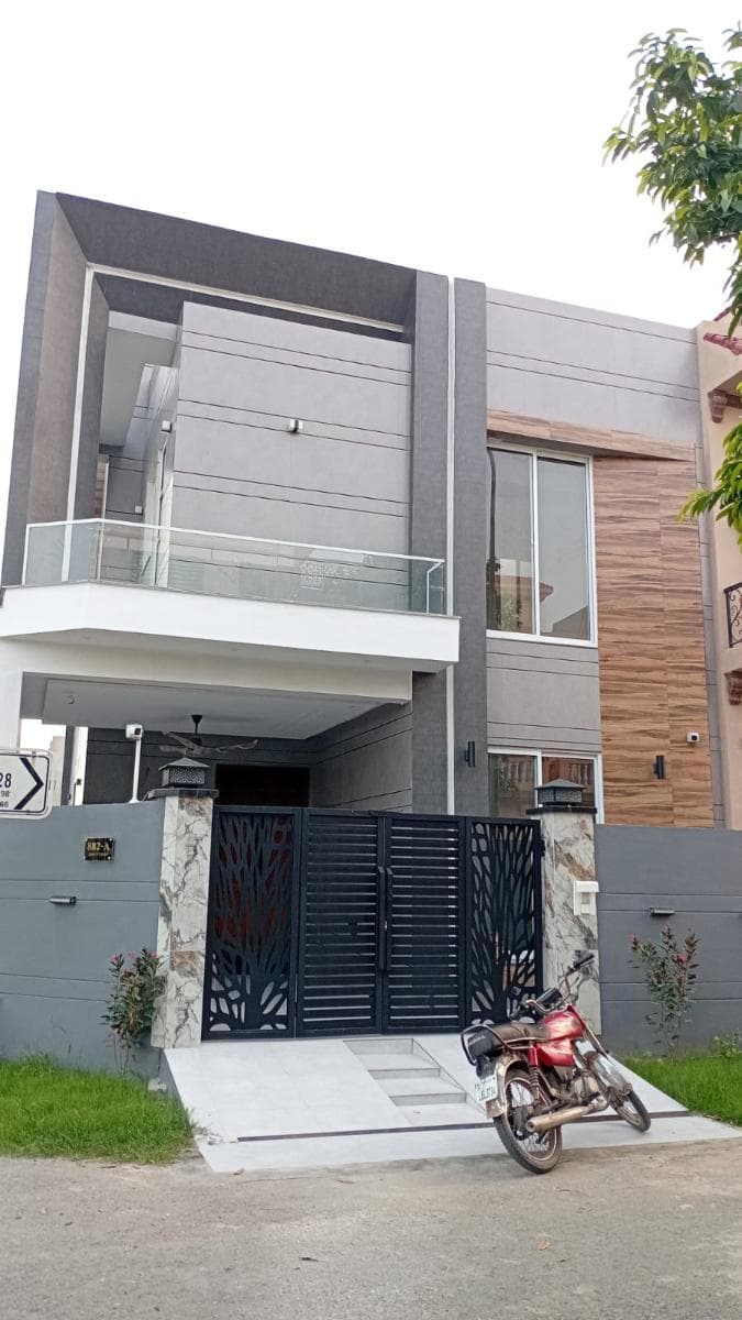 5 Marla Brand New House for sale in DHA, Lahore | TL-2056 Slide 1
