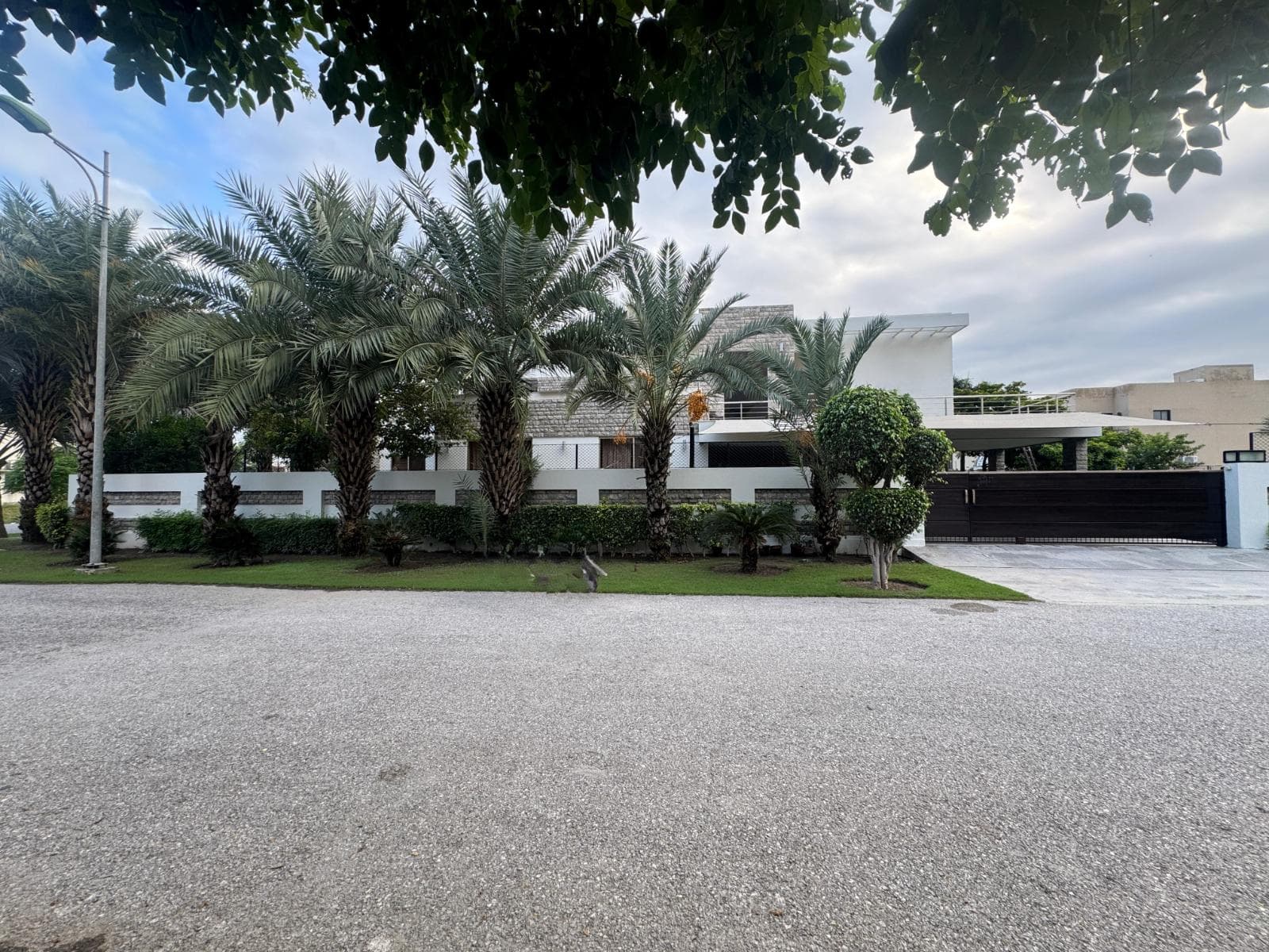 60 Marla Used House for sale in DHA, Lahore | TL-2133 Slide 1