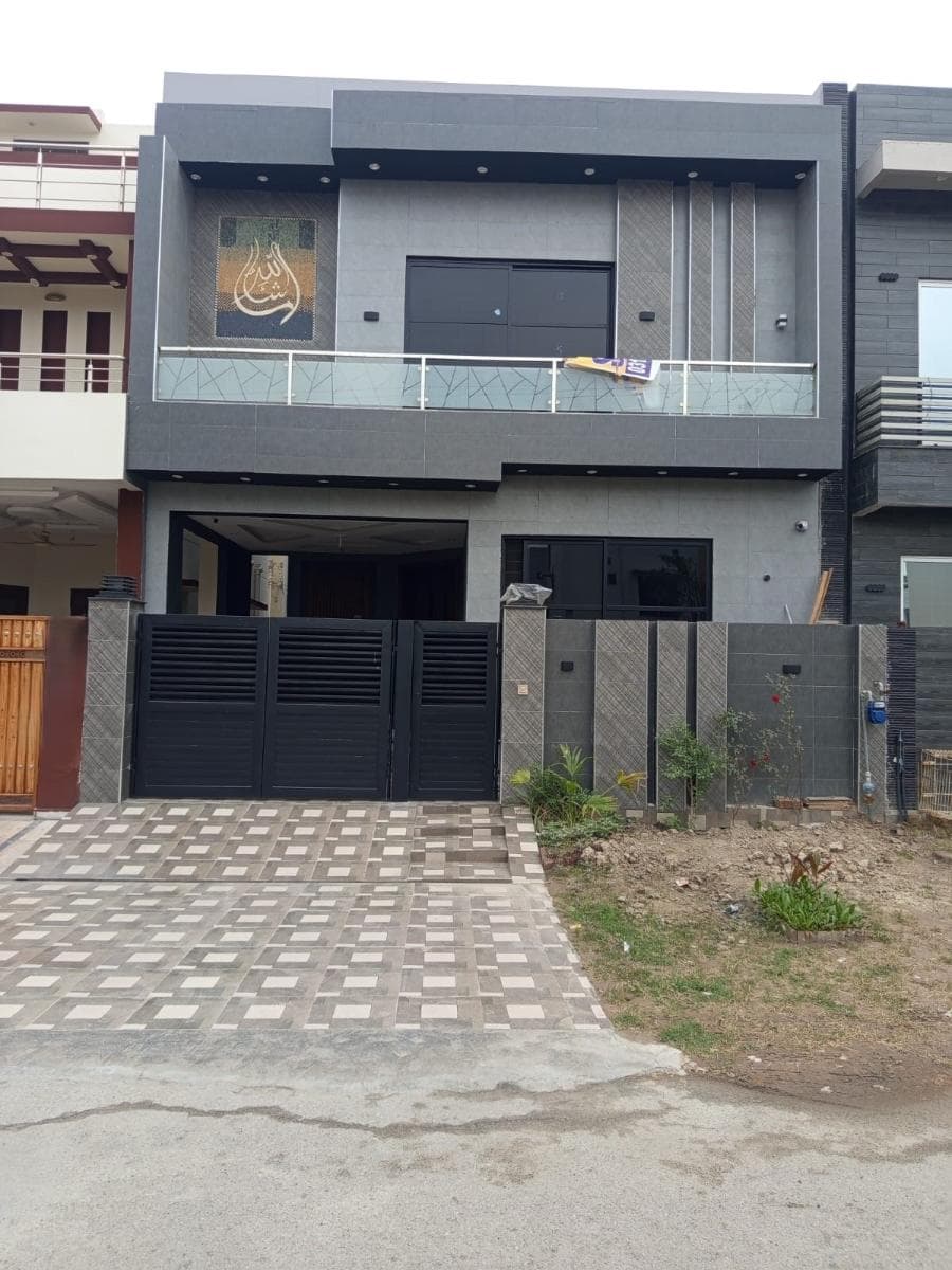 5 Marla Brand New House for sale in DHA, Lahore | TL-1618 Slide 1