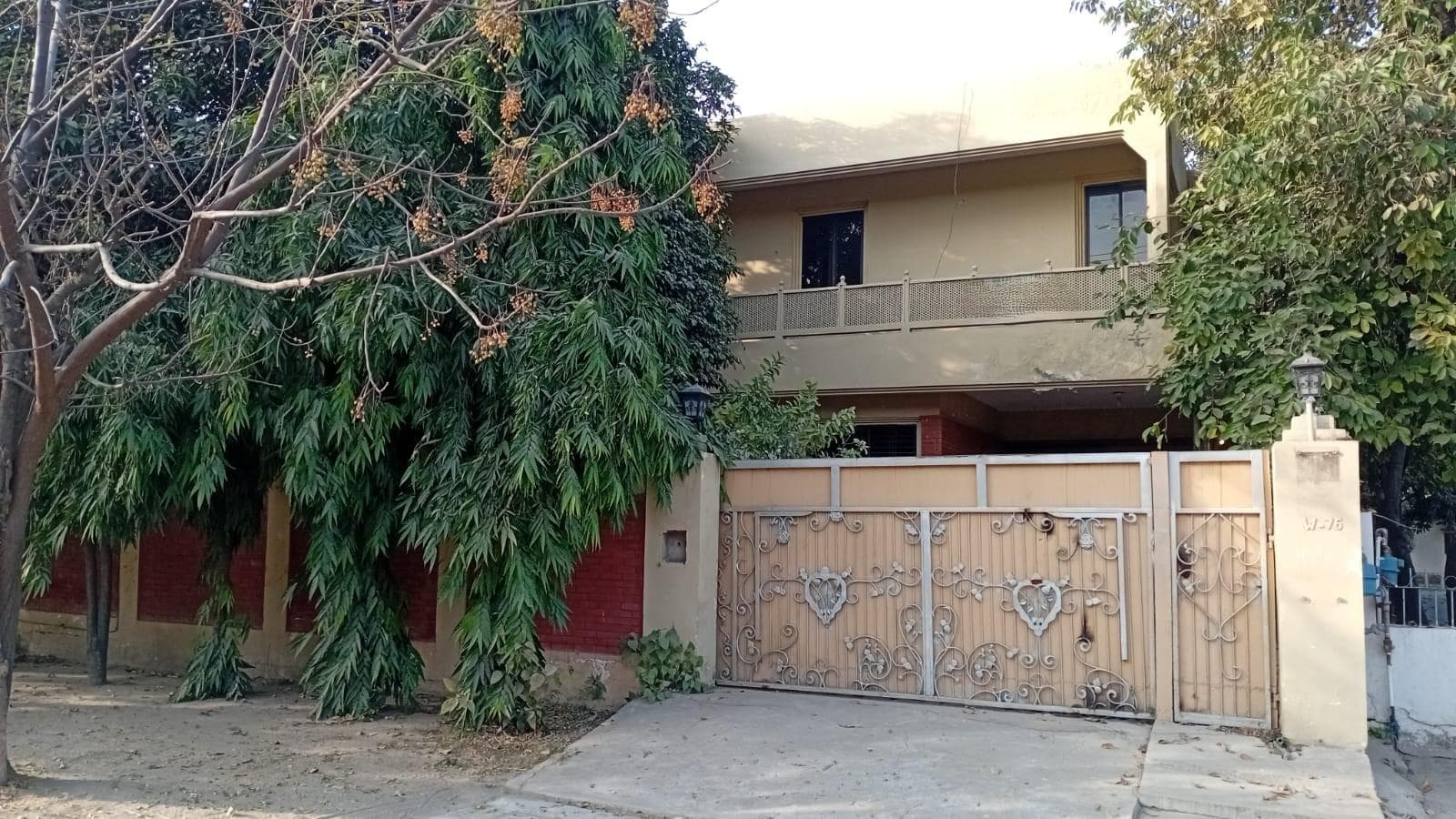 40 Marla Used House for sale in DHA, Lahore | TL-1316 Slide 1