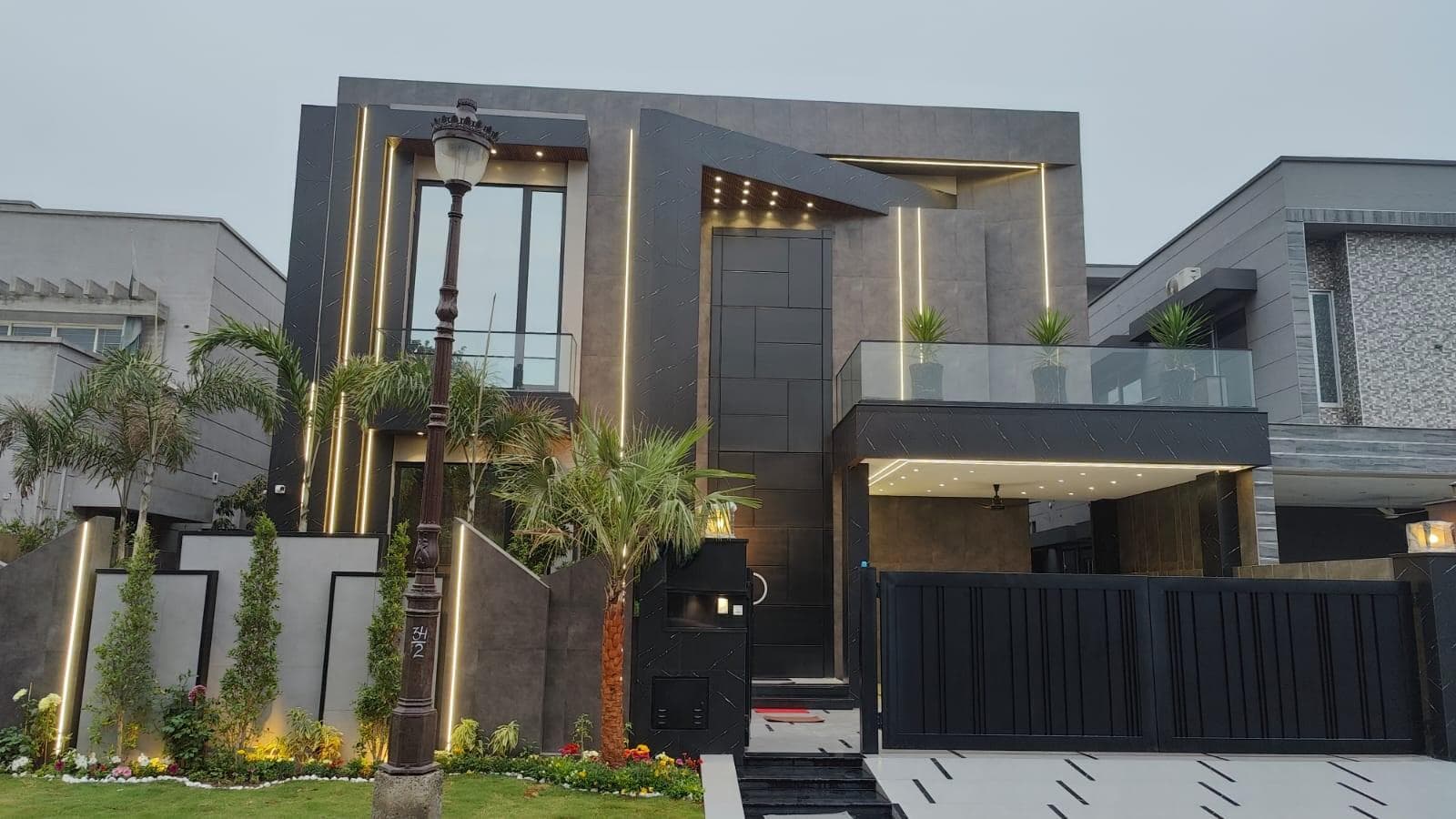 20 Marla Brand New House for sale in Lake City, Lahore | TL-2214 Slide 1