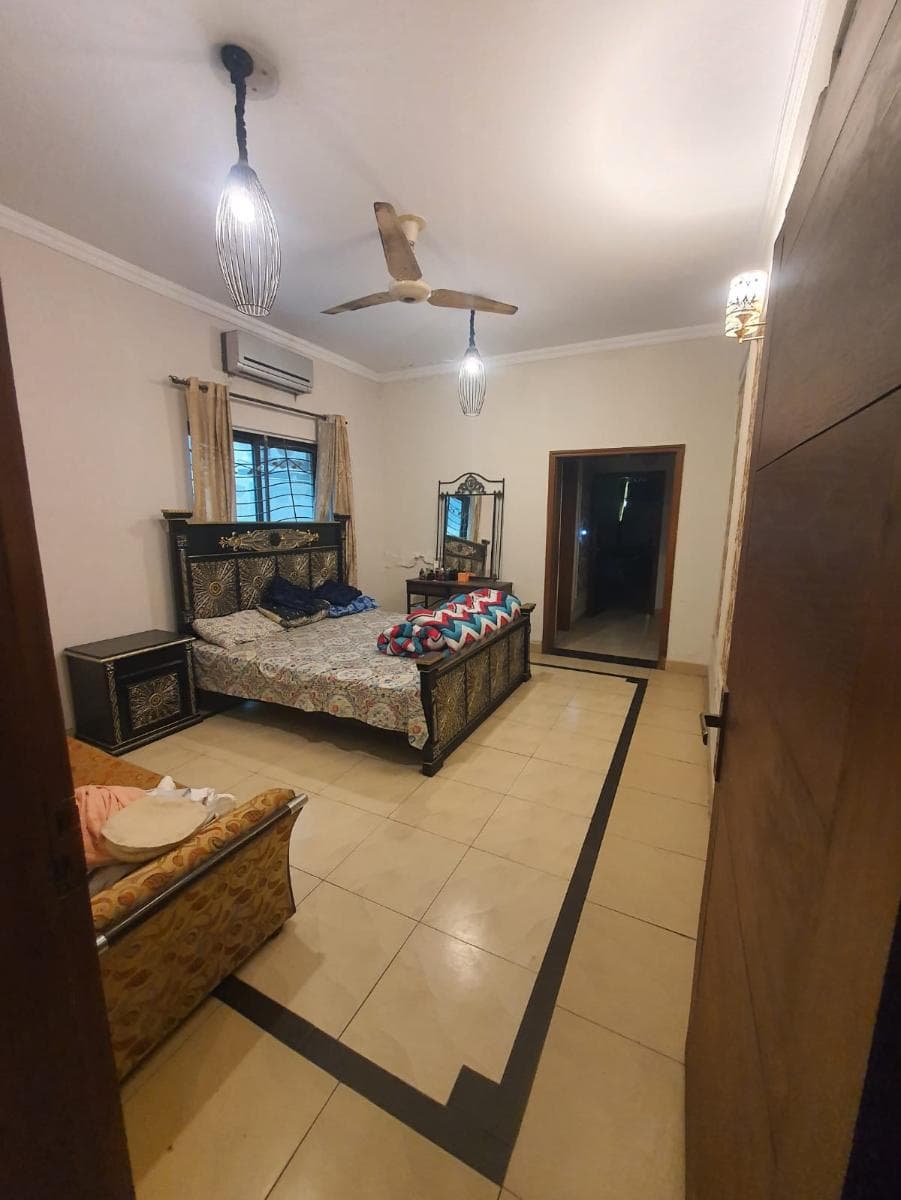 20 Marla Used House for sale in DHA, Lahore | TL-2660 Slide 1