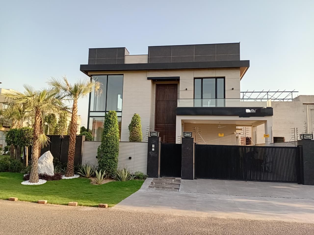 20 Marla Brand New House for sale in DHA Lahore, Lahore | TL-2405 Slide 1