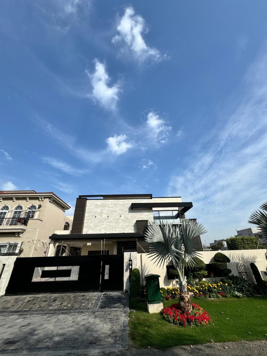 20 Marla Used House for sale in DHA, Lahore | TL-2764 Slide 1