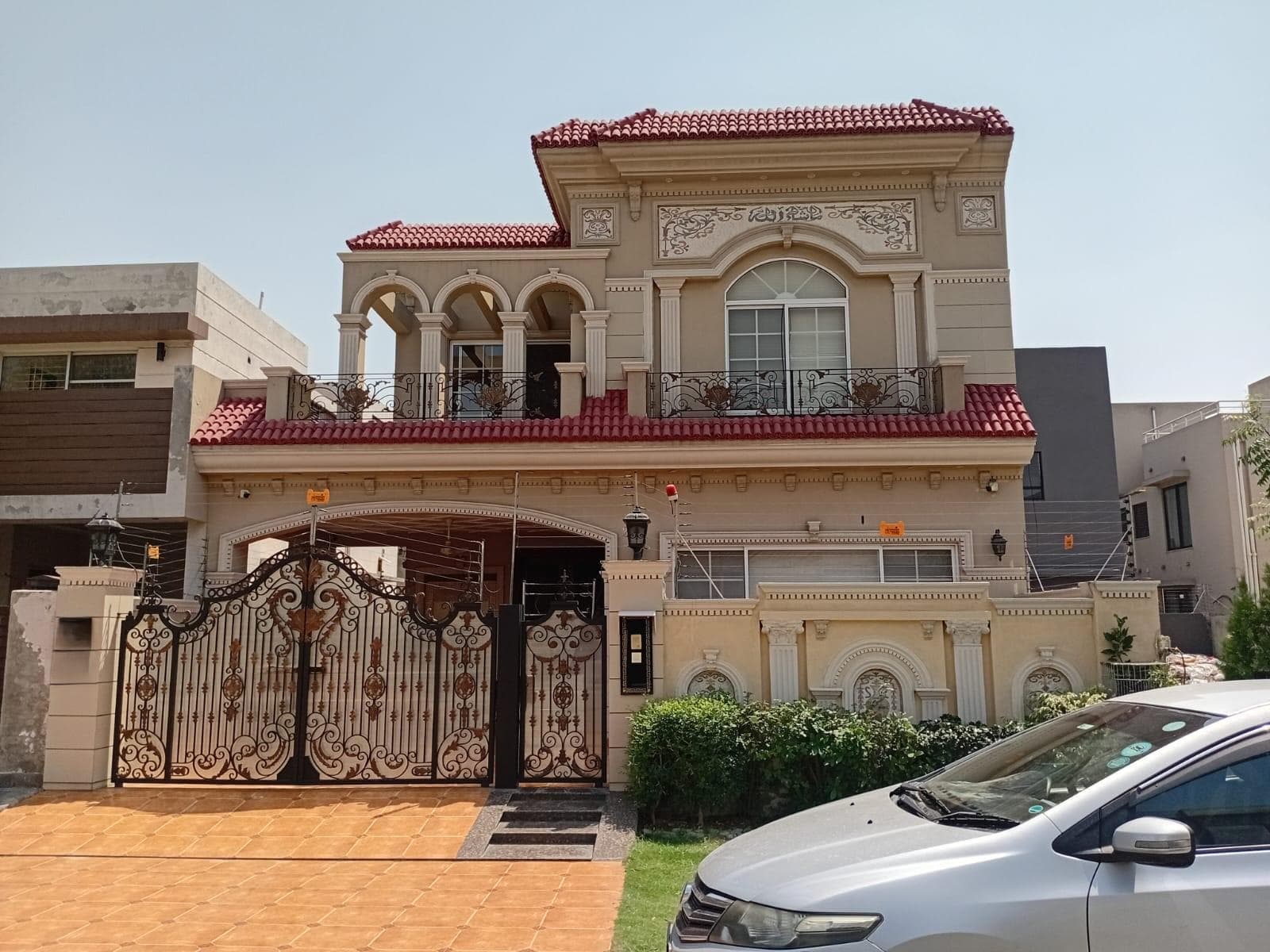 10 Marla Brand New House for sale in DHA Lahore, Lahore | TL-1130 Slide 1