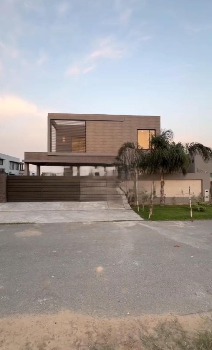 20 Marla Brand New House for sale in DHA Lahore, Lahore | TL-3079 Slide 1