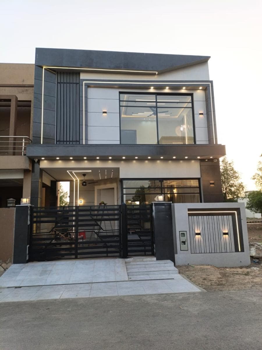 5 Marla Brand New House for sale in DHA Lahore, Lahore | TL-3181 Slide 1