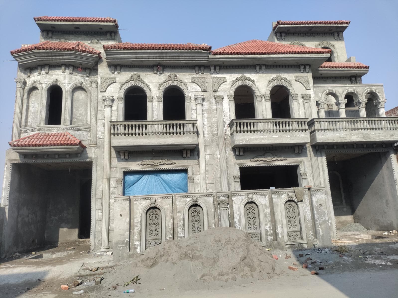 5 Marla Brand New House for sale in Paragon City, Lahore | TL-2790 Slide 1