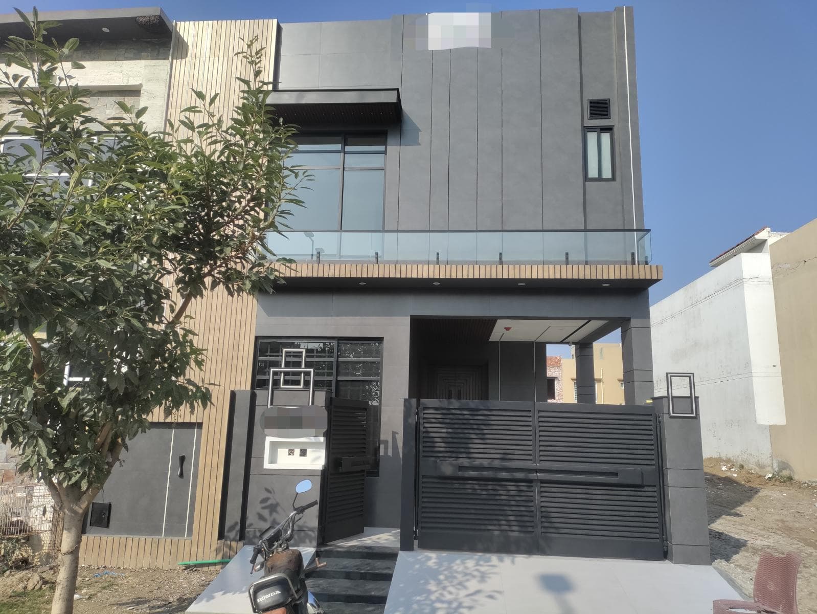 5 Marla Brand New House for sale in DHA, Lahore | TL-1605 Slide 1