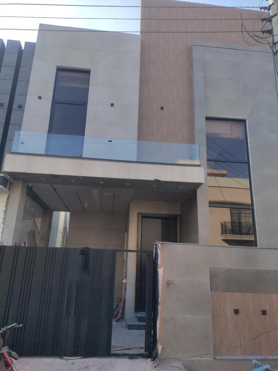 5 Marla Brand New House for sale in DHA, Lahore | TL-1633 Slide 1