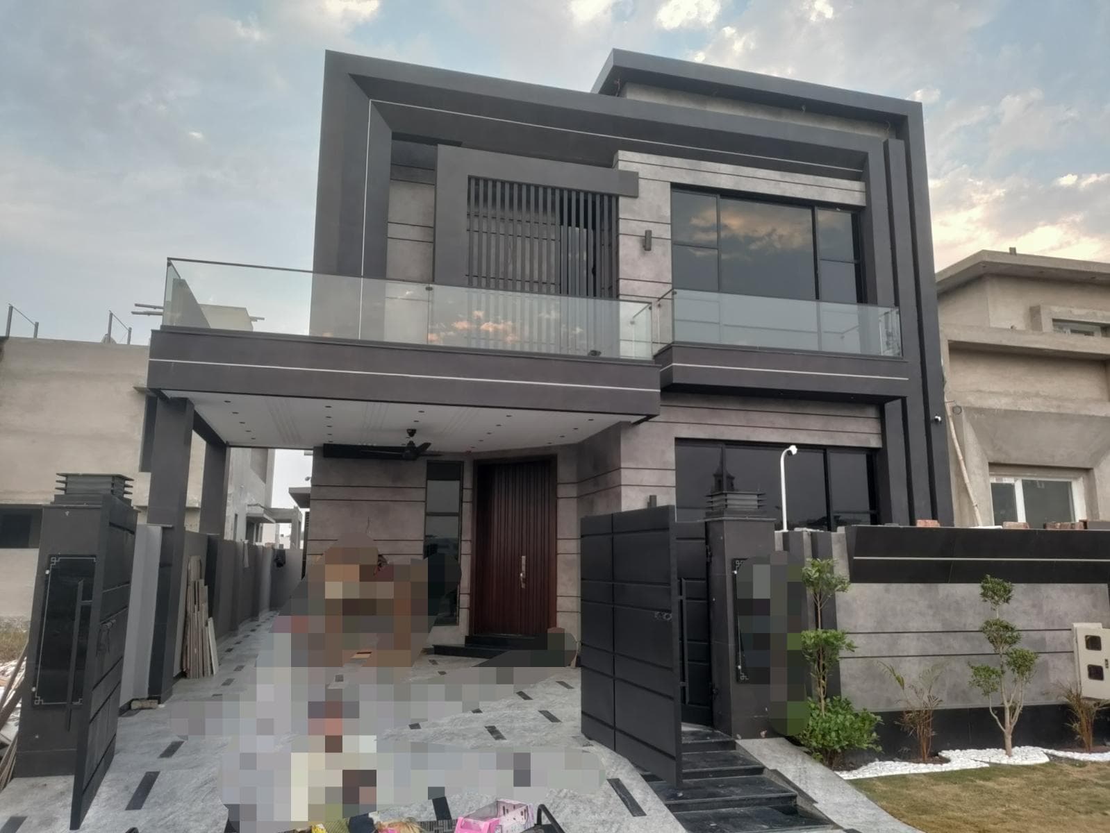 10 Marla Brand New House for sale in DHA, Lahore | TL-1670 Slide 1