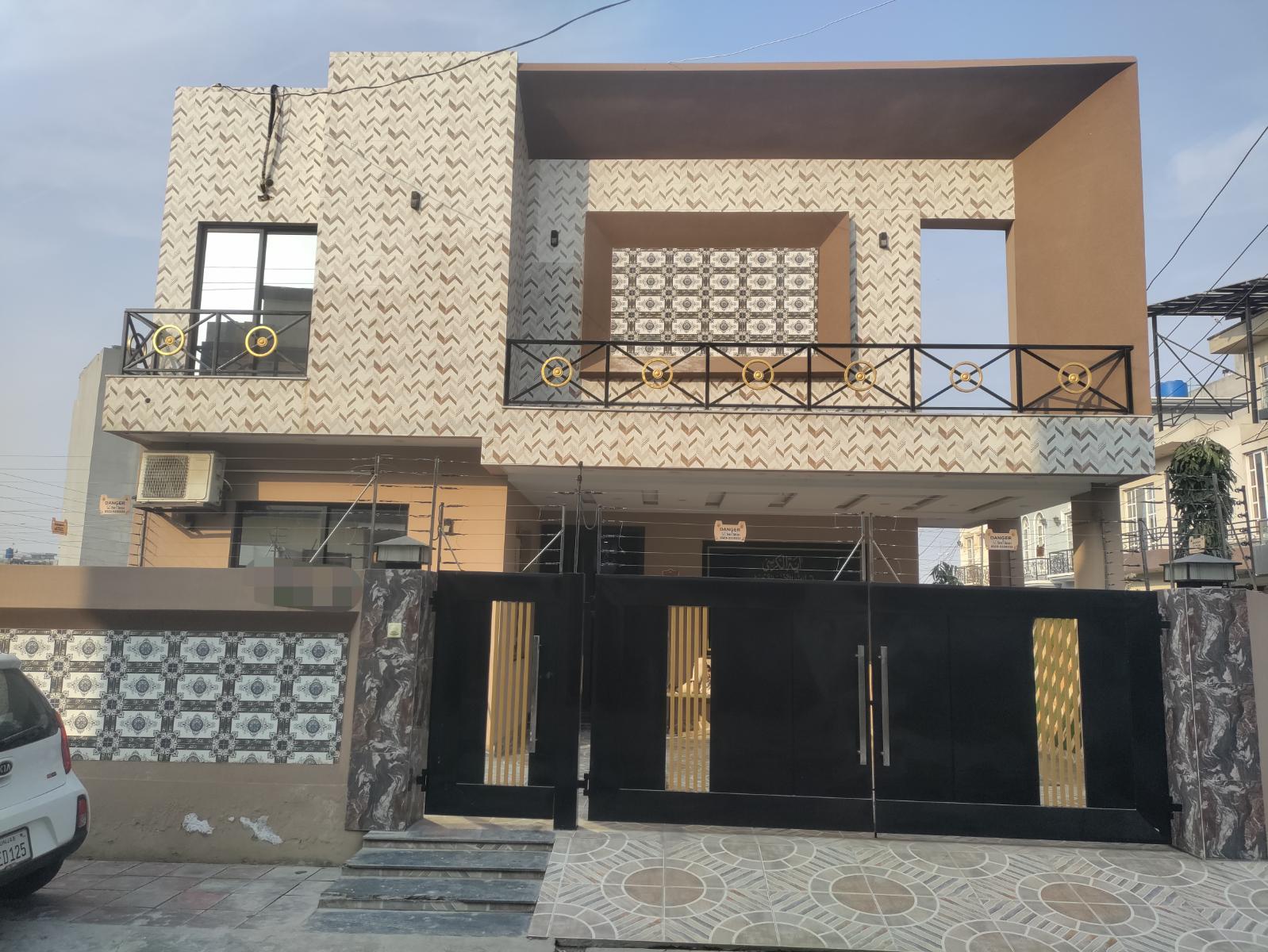 10 Marla Brand New House for sale in Bankers Town, Lahore | TL-1718