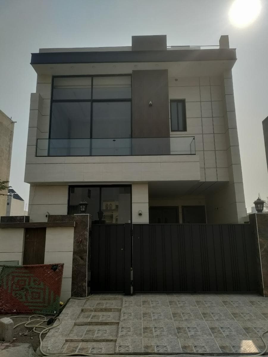 5 Marla Brand New House for sale in Lake City, Lahore | TL-1744 Slide 1