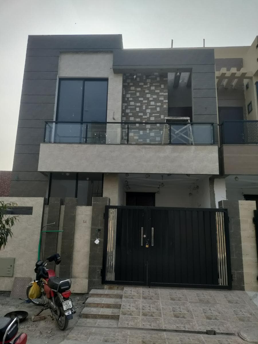 5 Marla Brand New House for sale in Lake City, Lahore | TL-1745 Slide 1