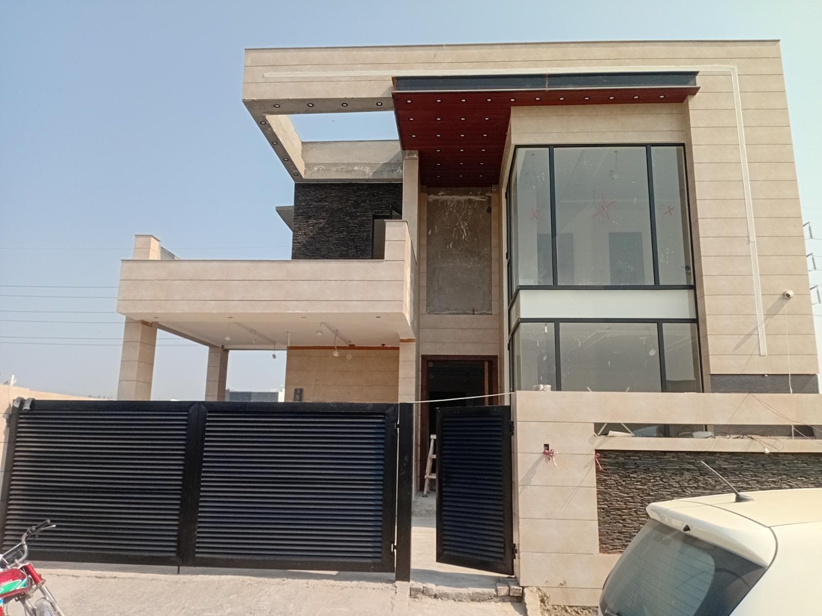 10 Marla Brand New House for sale in DHA Lahore, Lahore | TL-1952 Slide 1