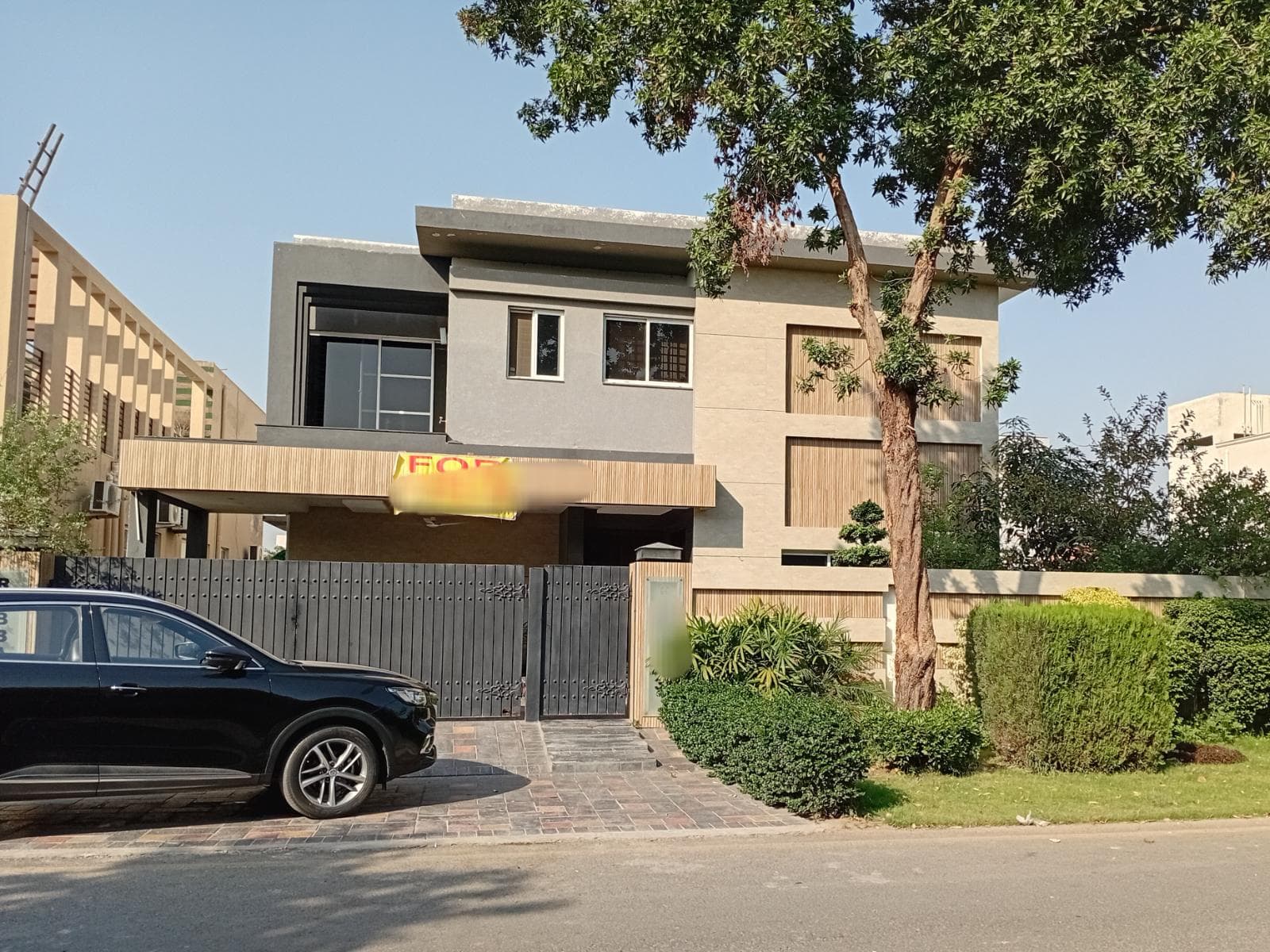 20 Marla Used House for sale in DHA, Lahore | TL-2095 Slide 1
