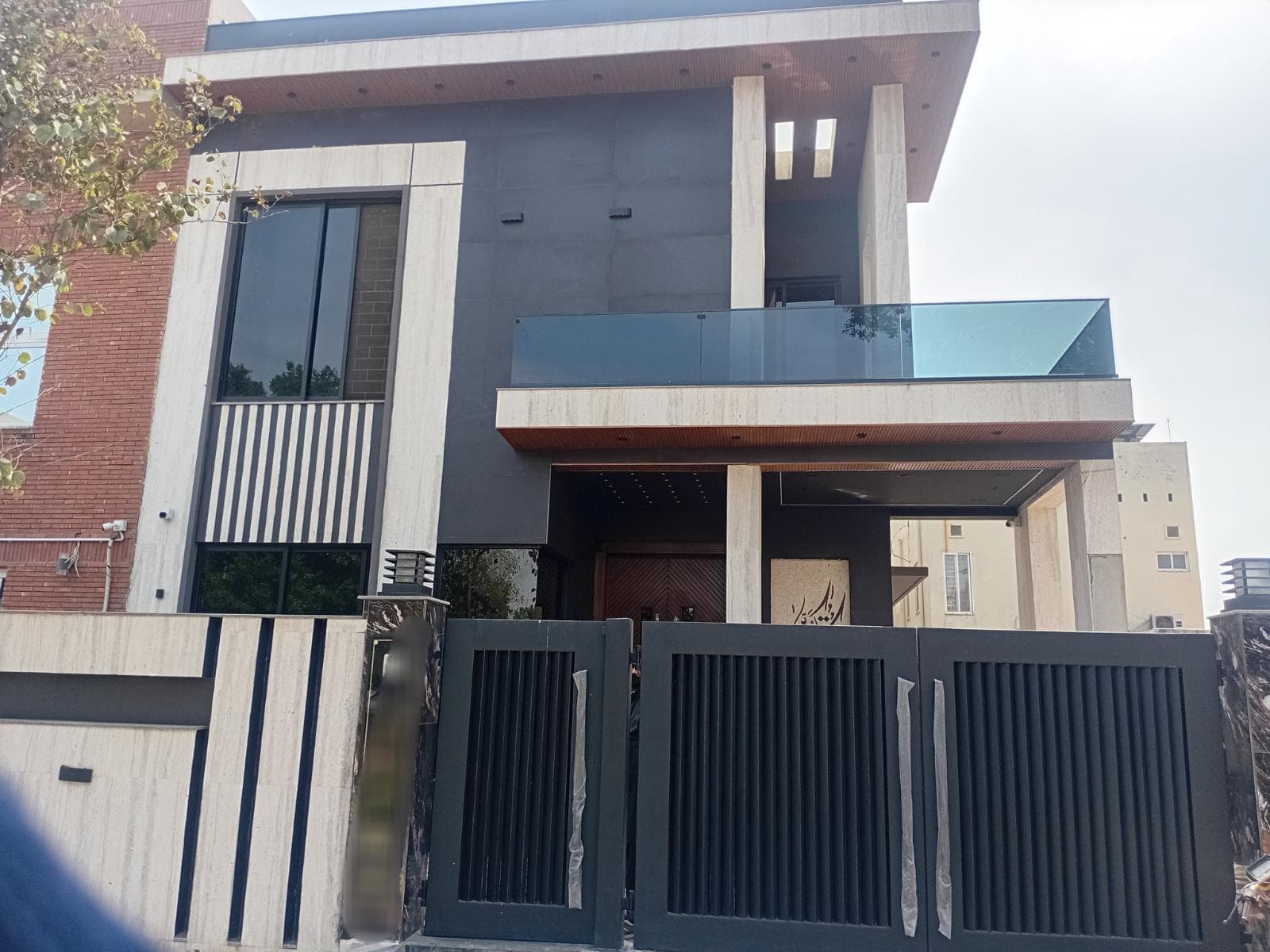 10 Marla Brand New House for sale in Lake City, Lahore | TL-2231 Slide 1